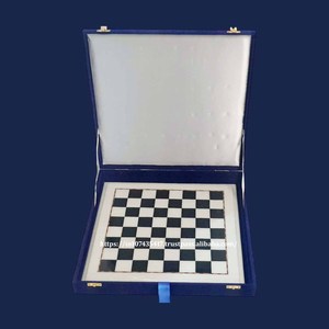 Juego de Ajedrez de mármol al por mayor juegos de mesa de calidad con monedas en blanco y negro caja Veet duradera con embalaje de regalo - Product Image 1