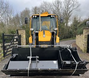รถตักล้อยาง JCB 3CX ราคาประหยัด พร้อมแรงขุดสูง ได้รับการรับรองมาตรฐาน Euro V EPA CE พร้อมเกียร์ Eaton รับประกัน 1 ปี - Product Image 6