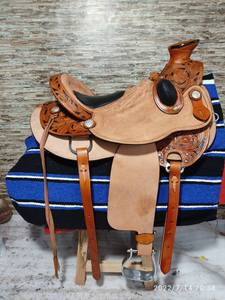 อานม้าแบบคลาสสิกตะวันตกคุณภาพสูงหนังพรีเมี่ยมพร้อมชุดอุปกรณ์ฟรีผู้ผลิตขายส่ง - Product Image 6