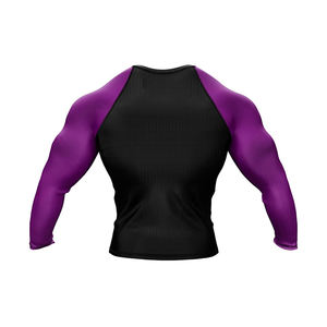 Fabricant de Rash Guard bicolore Chemise de compression à manches violettes Custom MMA Fight Wear Gym Training Rash Guard - Product Image 4