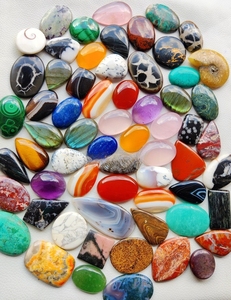 อัญมณีหลวมธรรมชาติจากอินเดีย - Product Image 1