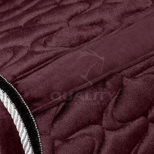 Tapis de Selle de Dressage Garni de Cristal de Luxe Couleurs Personnalisées et Broderie pour Spectacle Tapis de Selle - Product Image 2