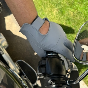 high Quality Leather <b>Cricket</b> Batting <b>Gloves</b> for Men Professional Grade Protection & Comfort - Product Image 5