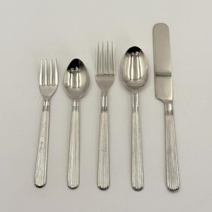 Ensemble de couverts de luxe haut de gamme en acier inoxydable 202, comprenant couteau, fourchette et cuillère, pour hôtels, cadeaux d'affaires, finition miroir - Product Image 4