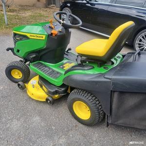 Cortacésped John Deeere de alto rendimiento en stock para envío inmediato con entrega rápida disponible a precios al por mayor - Product Image 2