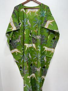 ชุดแมกซี่คาฟตันคอตตอนแท้100% สวยชุดเดรสพิมพ์ลายป่าชุดใส่นอนสไตล์โบฮีเมียนฤดูร้อนงานทำมือเสื้อคลุมยาวถึงพื้นพิมพ์ลายดิจิตอล - Product Image 4