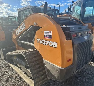 Maquinaria de Construcción Usada Más Vendida, Minicargadora TV370B, Alto Momento de Carga, 1 Año de Garantía, Motor Yanmar, Engranajes de Alta Resistencia - Product Image 3