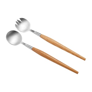 Manche en brindille et feuille dorées avec design de luxe, couverts à dessert, cuillères à salade en acier inoxydable poli argenté - Product Image 4