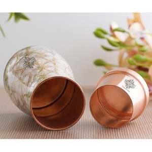 Botella Decorativa de 32 oz para Dormitorio de Indian Art Villa, Diseño de Lujo con Estampado en Oro Puro y Acabado de Mármol para Uso Decorativo - Product Image 5