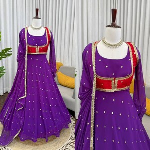 VASTRA COTTAGE - Vestido de Seda Pesada con Bordado Fendy, Pantalón y Dupatta, Trabajo con Hilos y Lentejuelas, Ropa Étnica de Diseñador para Mujer - Product Image 6