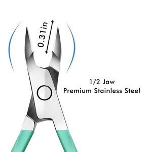 Cortaúñas Curvo de Acero Inoxidable con Diseño Ergonómico para el Cuidado de las Cutículas en Salón y en Casa - Product Image 2