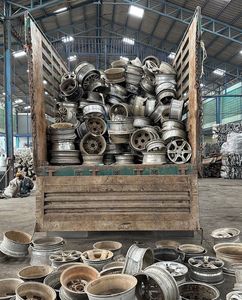 <b>Top</b> Premium quality aluminum wheel scrap Fairly used and new good condition Working excellent in stock - Product Image 5