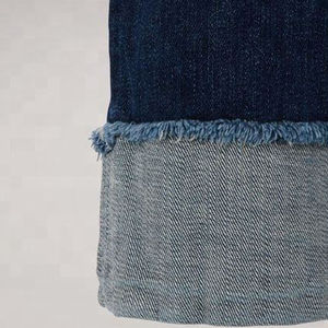 Jean skinny en denim bleu de haute qualité pour femmes pantalon de fitness flexible respirant avec un bon coût Style avant plat pour un hiver difficile - Product Image 4