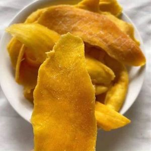 Mangue séchée biologique riche en vitamines saveur audacieuse goût sucré FD processus de séchage répondant aux normes internationales emballage en vrac - Product Image 1