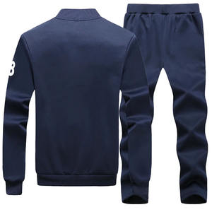 Survêtements d'hiver personnalisés pour hommes Séchage rapide Respirant Grande taille Imperméable au vent Anti-UV Tenue de jogging légère à vendre - Product Image 4