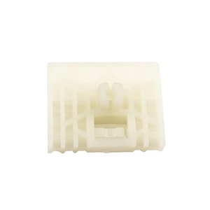 BWR182 Clips de reparación de regulador de ventana B delantero para A4 B6 B7 Exeo 3R Touareg MK1 7L Cayenne MK1 8E0837461 Bross Auto Parts - Product Image 1