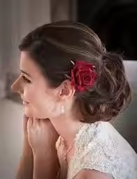 กิ๊บติดผมรูปดอกกุหลาบหรูหราสำหรับผู้หญิงเครื่องประดับผมดอกไม้ประดิษฐ์สีแดงและสีขาวสำหรับงานแต่งงานและสวมใส่ทุกวัน - Product Image 5