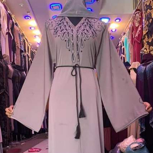 Caftán de diseño marroquí de Dubái 2022, hermosa ropa musulmana tradicional negra con trabajo hecho a mano Abaya Kaftan - Product Image 1