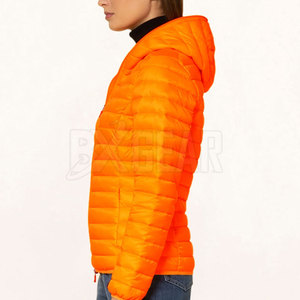 Chaqueta acolchada informal de ajuste cómodo para mujer con diseño elegante y relleno cálido, ideal para actividades al aire libre en invierno - Product Image 3