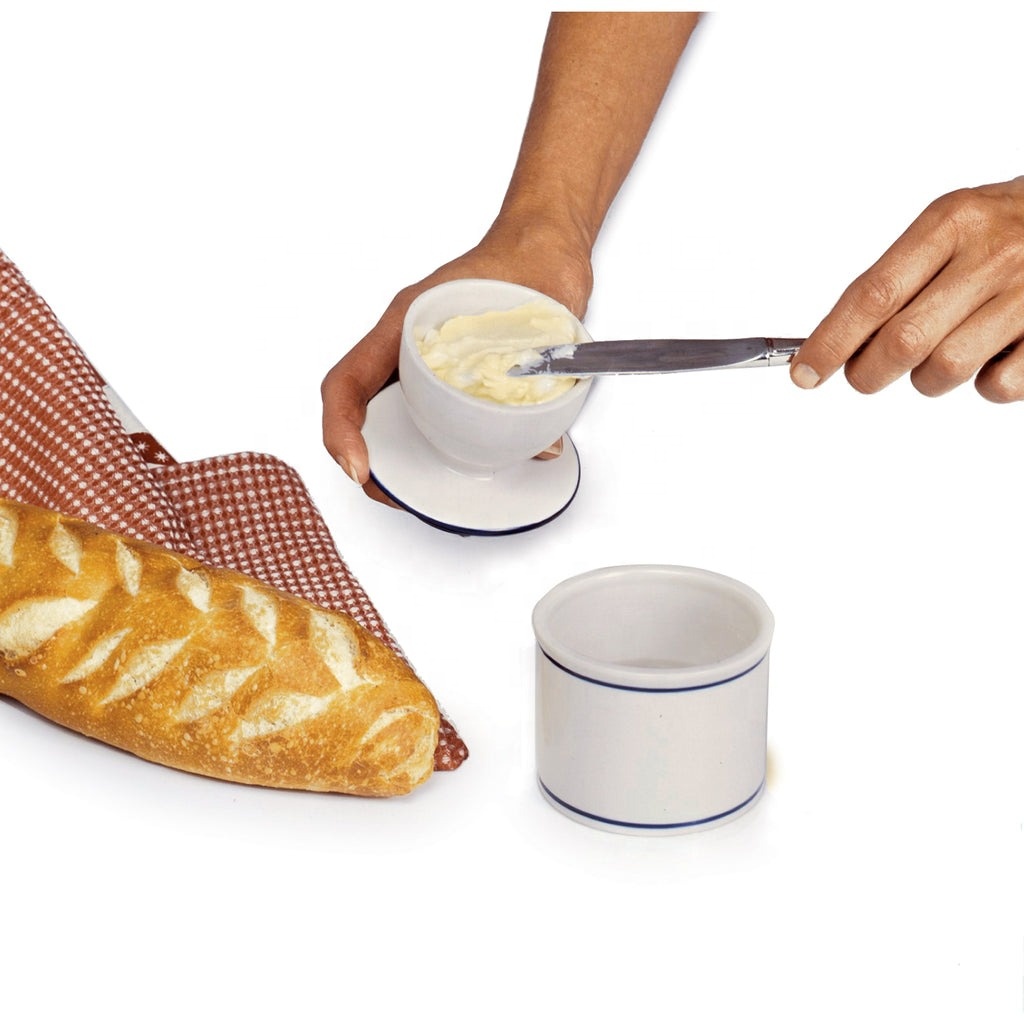 Свежее чистое несоленое натуральное свежее 82% гардо сладкое сливочное масло