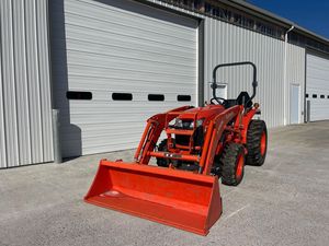 Tracteur compact L2501 2WD 25 CV à transmission par engrenages avec pompe de boîte de vitesses - Garantie 5 ans - Meilleure qualité - Équipement agricole - Vente chaude - Product Image 5