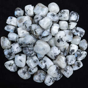 Pierre de lune arc-en-ciel verte polie de qualité supérieure en gros, cristal naturel éclatant, pierre précieuse Feng Shui de l'amour, super finement sculptée - Product Image 5