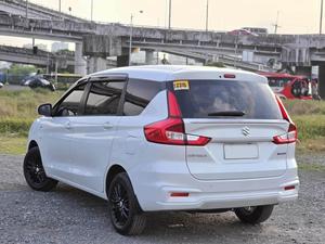 Clean 2024 Suzuk-i ertiga hybride automatique d'occasion - Product Image 6