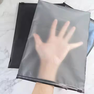 Bolsas de ropa de alta calidad OEM personalizadas, bolsa de ropa de plástico esmerilado con cremallera para embalaje de ropa, bolsas de plástico - Product Image 2