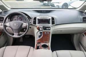 รถยนต์ Venza รุ่น Base ปี 2011 พวงมาลัยซ้าย เบาะหนังสีเข้ม ขับเคลื่อนล้อหน้า ล้อแม็ก R17 - Product Image 5