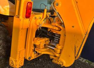 Chargeuse JCB 2CX d'occasion, modèle 2020, chargeuses-pelleteuses - Product Image 3