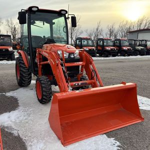 Tractor agrícola multifuncional 2022 Kubota 4X4 con motor Kubota 50/90/120HP clasificado nuevo y usado para uso agrícola - Product Image 6