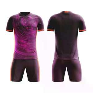 Maillot d'uniforme de football sublimé en polyester respirant pour garçons et jeunes - Product Image 1