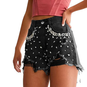 กางเกงขาสั้นผ้ายีนส์เอวสูงที่ดูผอมเพรียวมีขอบประดับด้วยพลอยเทียมยืดซักได้เล็กน้อย - Product Image 1