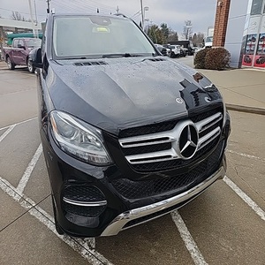 รถยนต์มือสอง ปี 2018 GLE 350 4MATIC สีดำ SUV เกียร์ 7 สปีด ระบบขับเคลื่อนสี่ล้อ 302 แรงม้า เบนซิน เกียร์อัตโนมัติ - Product Image 1