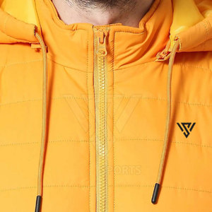 Veste matelassée sans manches pour homme de haute qualité, fabriquée en usine, logo imprimé personnalisé, col montant, style streetwear d'hiver, séchage rapide - Product Image 4