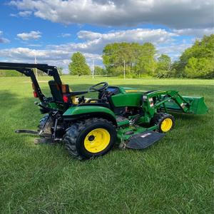 Pour John Deere 2025R machines de tracteur agricole de qualité supérieure entièrement opérationnelles livraison rapide prix usine équipement agricole - Product Image 4