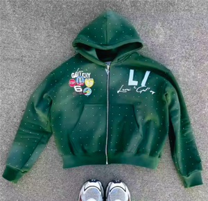 Sudadera con Capucha Unisex de Invierno, Estilo Urbano, con Parches Bordados y Efecto Desgastado, 100% Algodón, Marca Black Land Industries, Diseño Personalizado OEM - Product Image 1