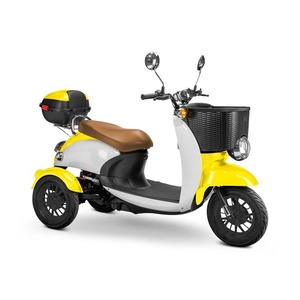 DEAL ON Bes poke Mobility Supre mobilité à 3 roues qui allie un design rétro d'inspiration italienne Capacité de poids de 400 lb - Product Image 1