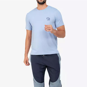 T-shirts sportifs personnalisés 100% coton pour hommes, vêtements de yoga respirants à séchage rapide et à manches courtes, coupe régulière, entraînement de salle de sport décontracté, vente en gros - Product Image 4