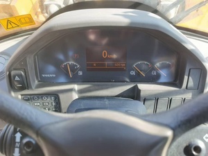 Afrika'da kullanılan <span class=keywords><strong>Volvo</strong></span> L105 ön uç kepçe 5 Ton anma yük motoru Motor rulman şanzıman pompası çekirdek bileşenleri olarak - Product Image 6