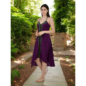 Traje de playa morado de seda estilo bohemio con cuello halter y espalda descubierta # Traje de Baño Tipo Cover-up 1631 - Product Image 4