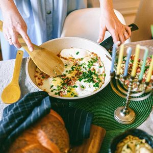 Best Selling Eco-Friendly Long Handle Modern Design Wooden Spoons Cooking Kitchen Nonstick <b>Bamboo</b> Utensils <b>Set</b> Heat Resistant - Product Image 6