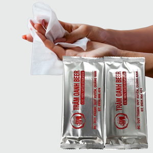 Serviettes douces non tissées humides fabriquées au Vietnam avec logo Compact Handy et adapté aux entreprises d'accueil - Product Image 1