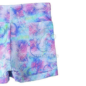 Shorts Deportivos Flexibles Hechos en Pakistán para Mujer, Diseñados para Sesiones de Animación - Product Image 5