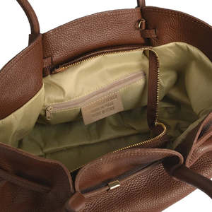 Borsa Morbida e Tracolla in Vera Pelle Dollaro - Made in Italy - Art. 26055 - Product Image 6