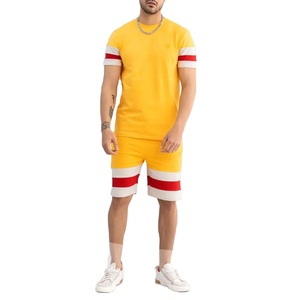 Conjunto de Camiseta y Pantalones Cortos Ligeros y Elásticos para Hombre, para Rutinas de Ejercicio, Movimiento al Aire Libre y Viajes - Product Image 1