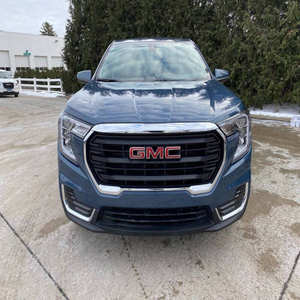 GMC Terrain 2024 USADO EN PERFECTAS CONDICIONES - Product Image 1