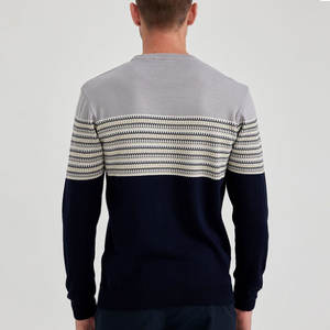 Logo personnalisé imprimé hommes chandails prix de gros nouveau style de chandails hommes personnalisés dans toutes les tailles à vendre - Product Image 2