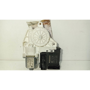 VOLKSWAGEN Golf 5 Variant MOTORE ANTERIORE SINISTRO 561959701 CZ0X BXE (07>) - Product Image 1