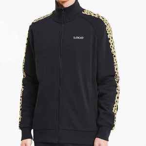Ensemble de survêtement classique pour homme 2025 en gros, 100 % polyester, séchage rapide, léger, respirant, coupe ajustée, couleurs personnalisées - Product Image 2